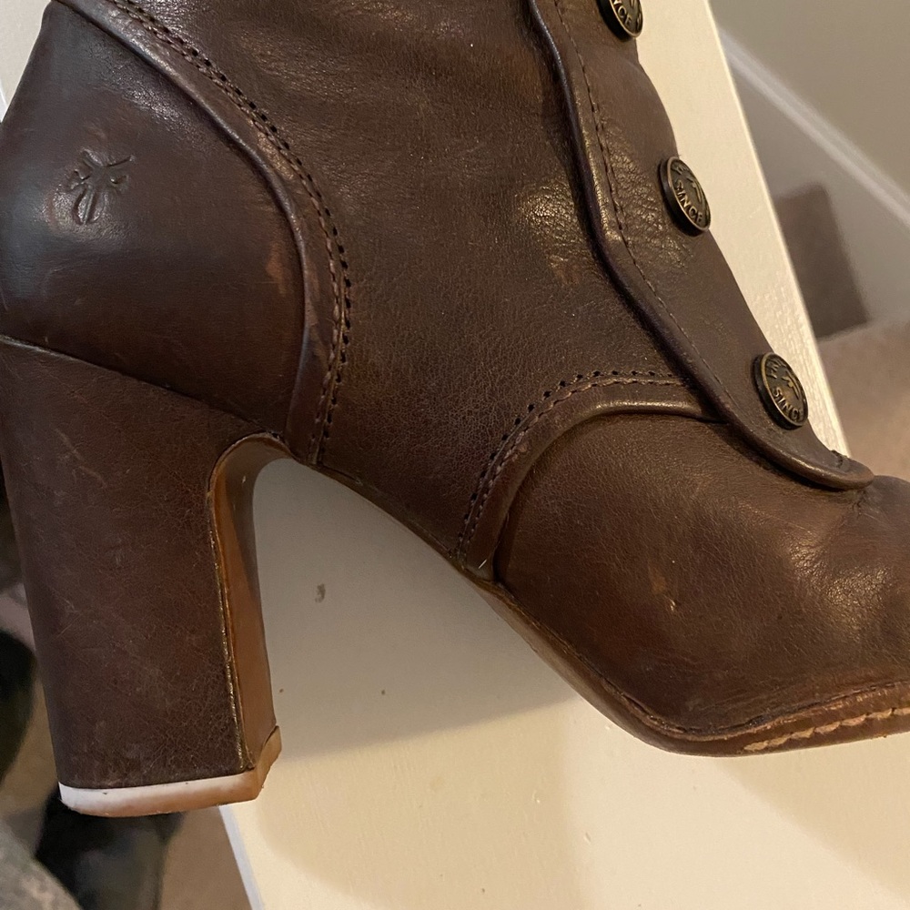 Beautiful pair of tall Frye boots. Adrienne in a size 8 womens, little wear
